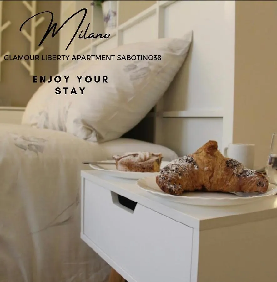 Glamour Liberty Apartment Sabotino38 米兰